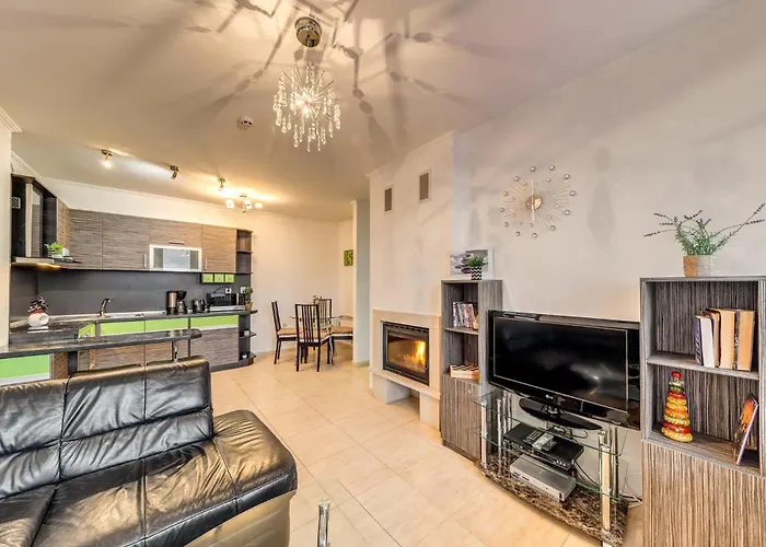 Alpine Comfort At Grand Monastery *